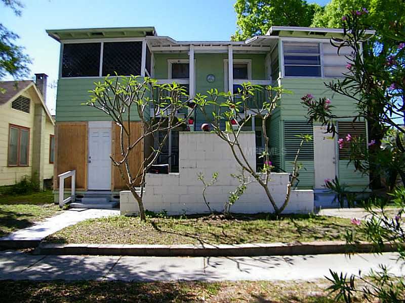 1st image of 2120 1st Ave N
