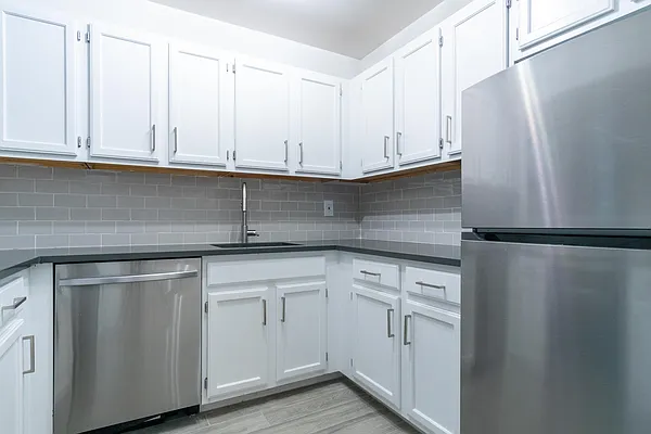 Rented by Julianna Realty Corp | media 30