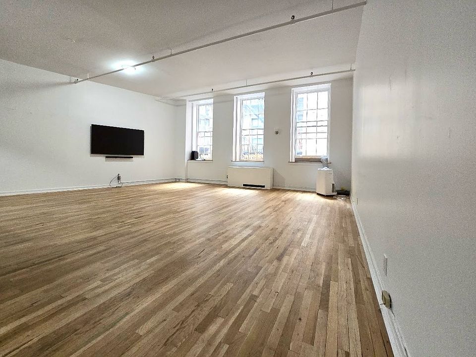 1st image of 1 Bond St APT 4C