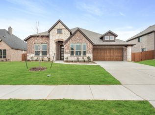 4402 Bel Air Dr, Midlothian, TX 76065