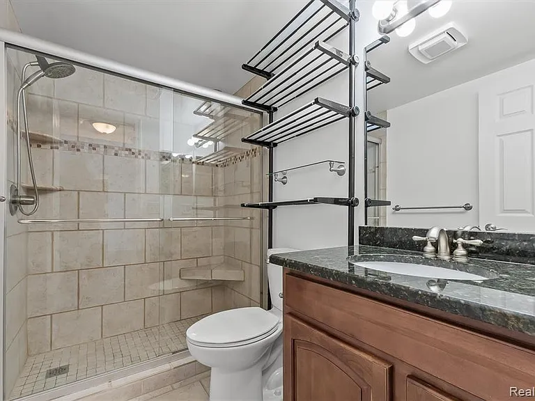 35300 Woodward Ave #507 — Photo 16