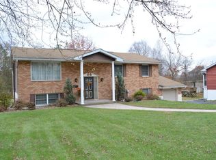 612 Cemetery St, Mayfield, PA 18433