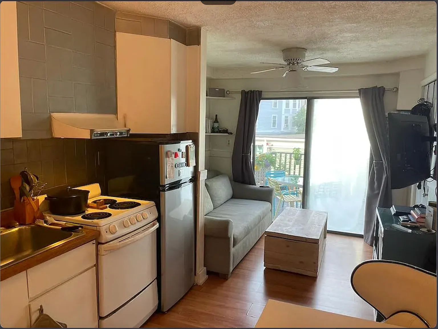 1 bed, 500 sqft, $2,500 — Photo 4