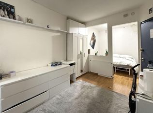 21 Essex St APT 14, New York, NY 10002