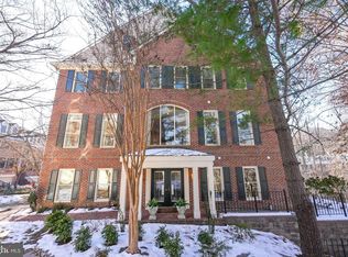 2124 21st Rd N, Arlington, VA 22201