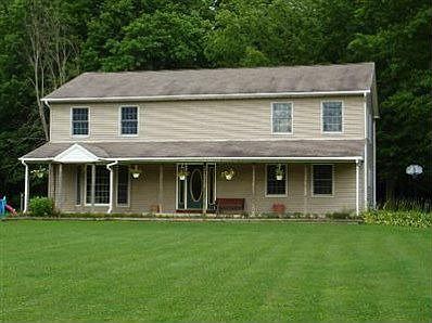 1st image of 33 Chaffee Dr