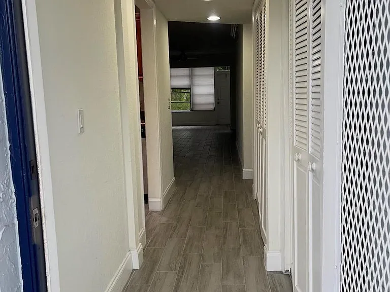 2820 SW 22nd Ave #211 — Photo 9