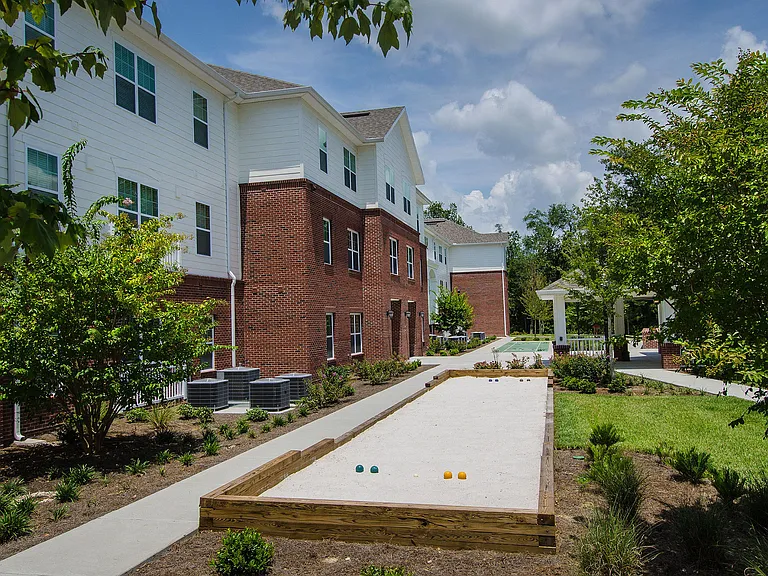 Magnolia Gardens Senior Apartments — Photo 8