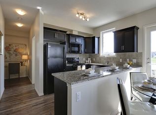 Airdrie Place Apartments, Airdrie, AB T4B 4B4