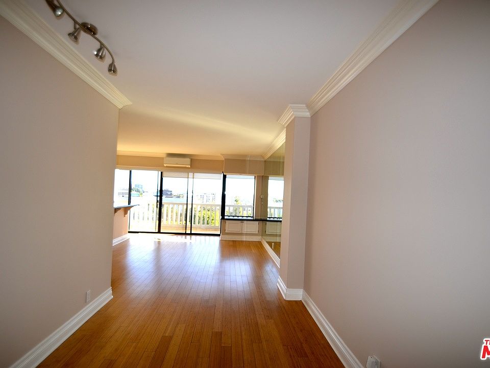 1st image of 999 N Doheny Dr APT 607