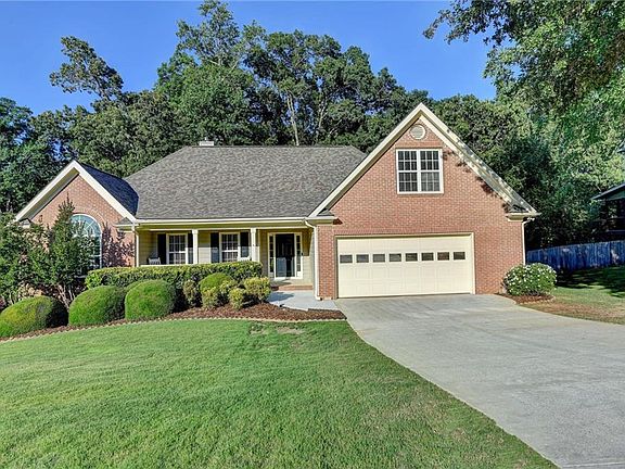 4th image of 3748 Nina Ct