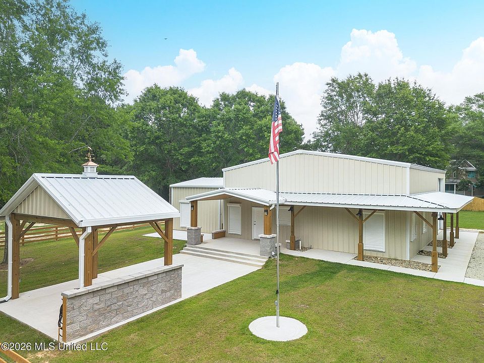 1st image of 8190 E Lake Cypress Dr