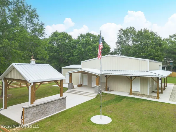 8190 E Lake Cypress Dr, Perkinston, MS 39573