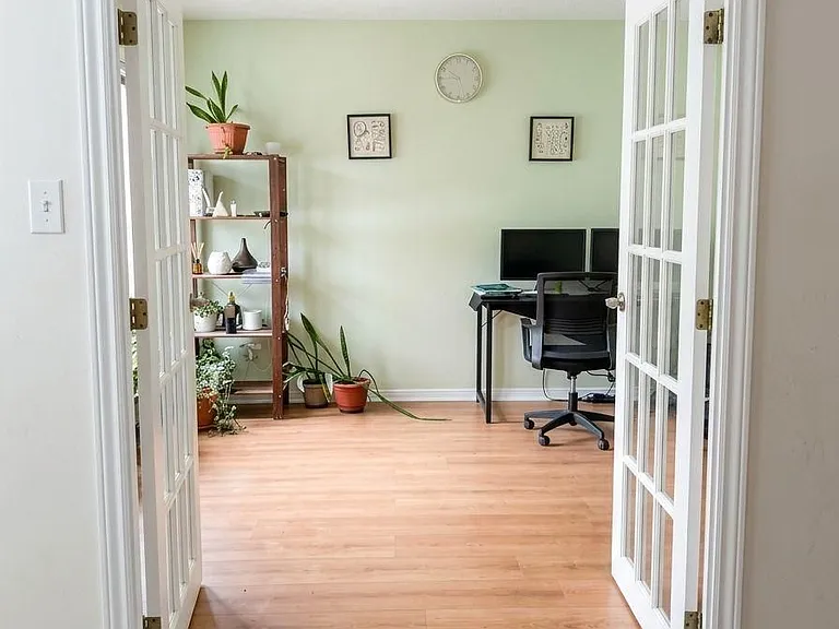 112 Fernbank Pl — Photo 4