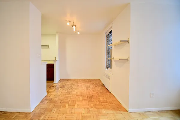 Rented by Douglas Elliman | media 4