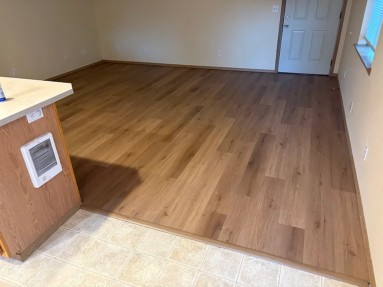 184 NW Scott St — Photo 6