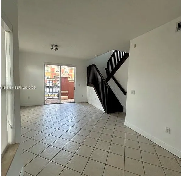 11438 NW 62nd Ter #226 — Photo 4