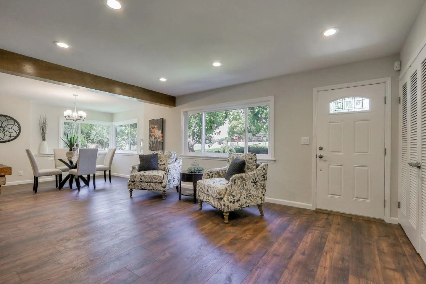 14770 E Hills Dr photo 1