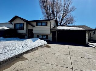 368 Circlebrooke Dr, Yorkton, SK S3N2Y8