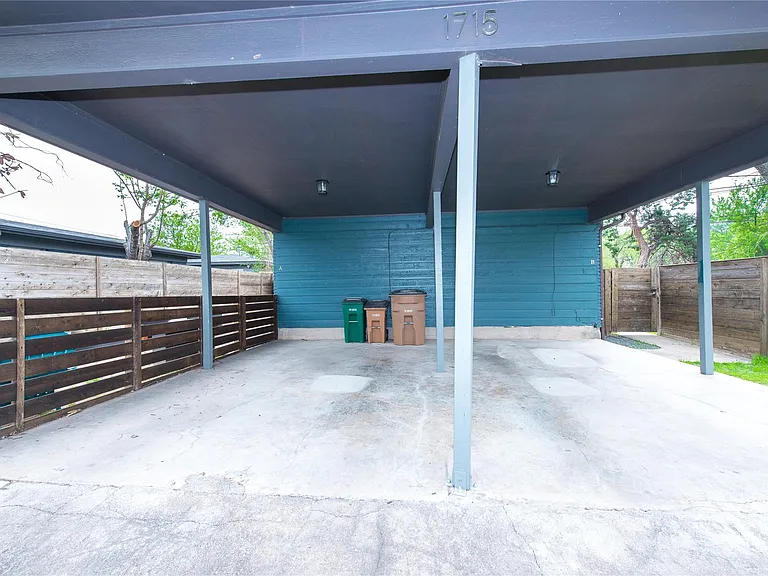 1715 Taylor Gaines St #A — Photo 26