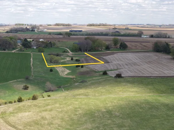 N Chestnut Blvd, Brandon, SD 57005