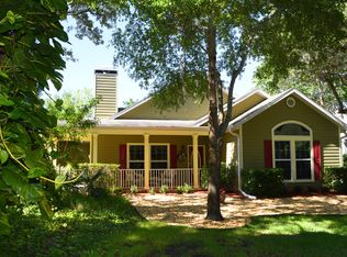 15811 Oak Glen Way, Tavares, FL 32778