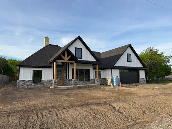 12465 Geraldine Dr, Fort Worth, TX 76126