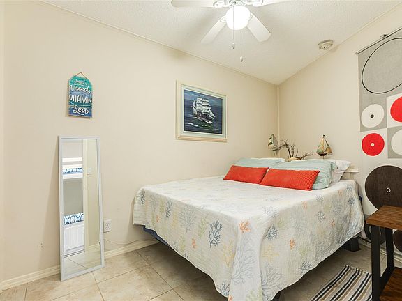 5th image of 6102 Seawall Blvd #278