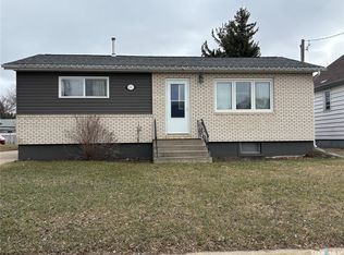 201 7th AVENUE N, Yorkton, SK S3N 0X3