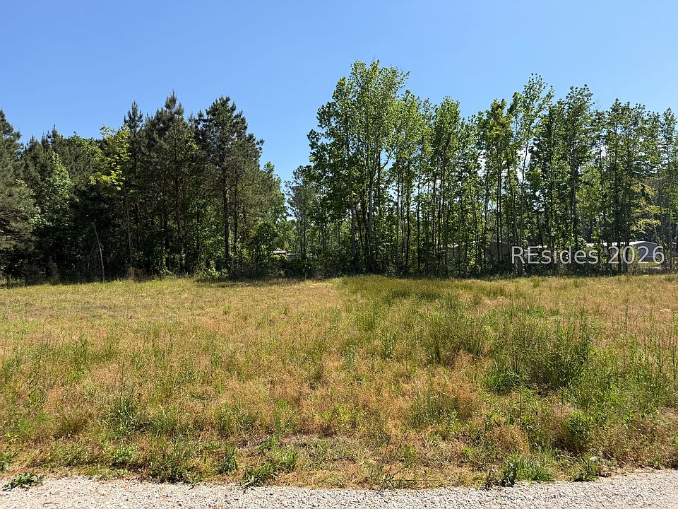2nd image of 63 Seabrook Center Rd