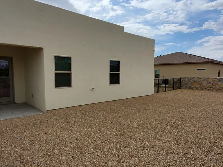 5020 Kenner Way — Photo 4