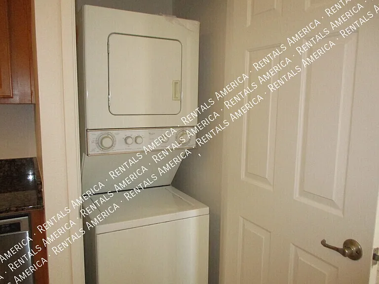 330 S Beck Ave #224 — Photo 17
