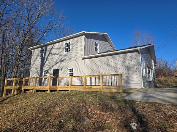 (undisclosed Address), Shady Spring, WV 25918