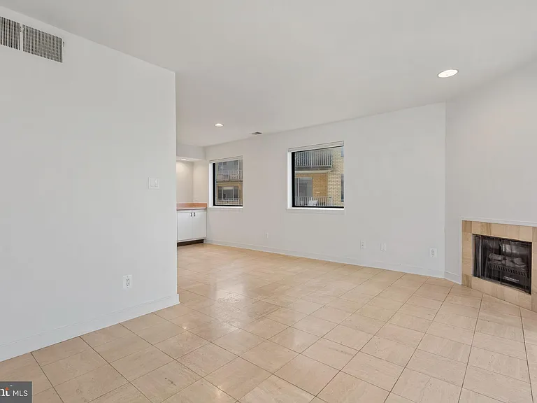1117 New Hampshire Ave NW #7 — Photo 7