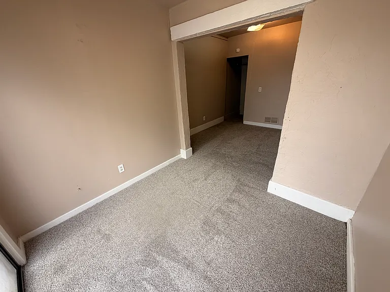 418 E Bigger St #1 — Photo 6