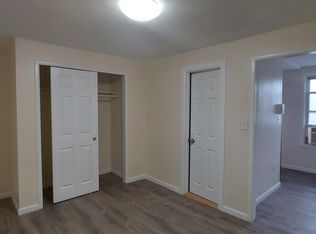 312 3rd St APT 2R, Jersey City, NJ 07302