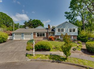 11555 SW Diane Pl, Beaverton, OR 97005