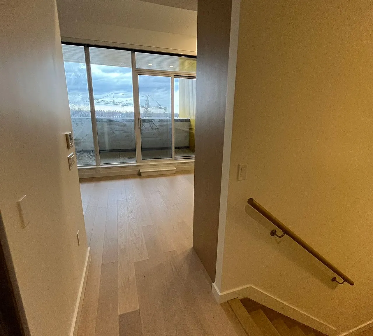 3 bed, $4,200 — Photo 3