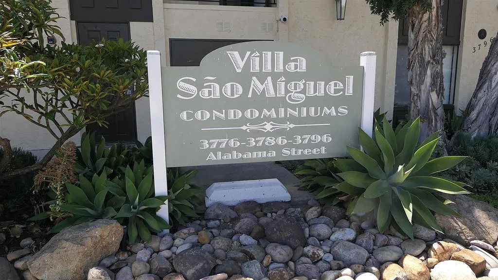 1 bed, 378 sqft, $2,100 — Photo 2