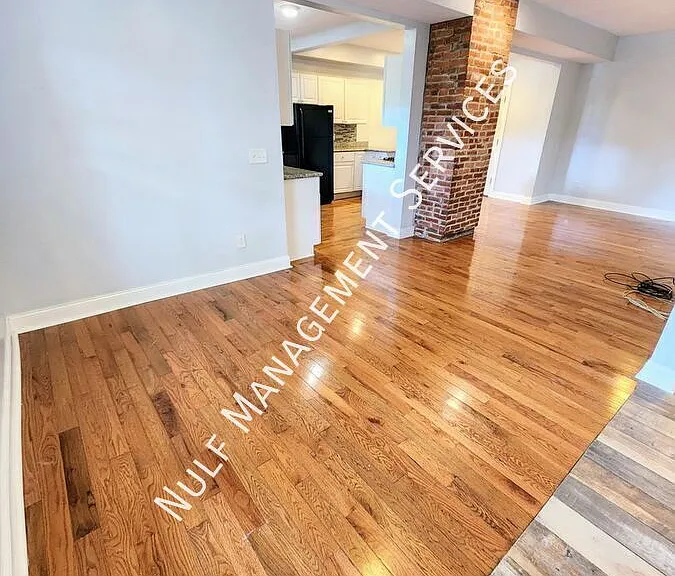 6618 Butler St — Photo 3