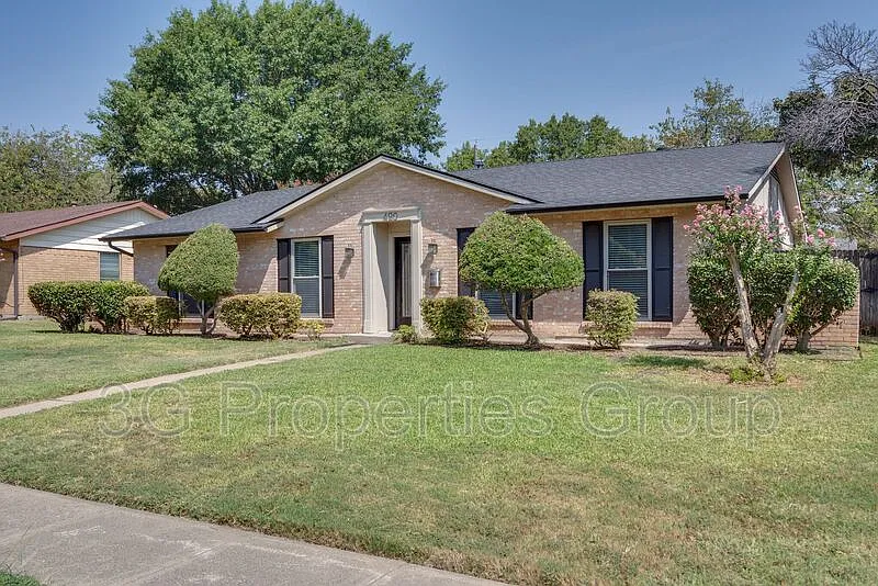 Building Photo - 420 Cambridge Dr