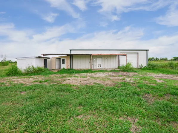 1 2527 County Rd #3213, Lone Oak, TX 75453
