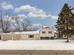 20600 N William Ave, Prairie View, IL 60069