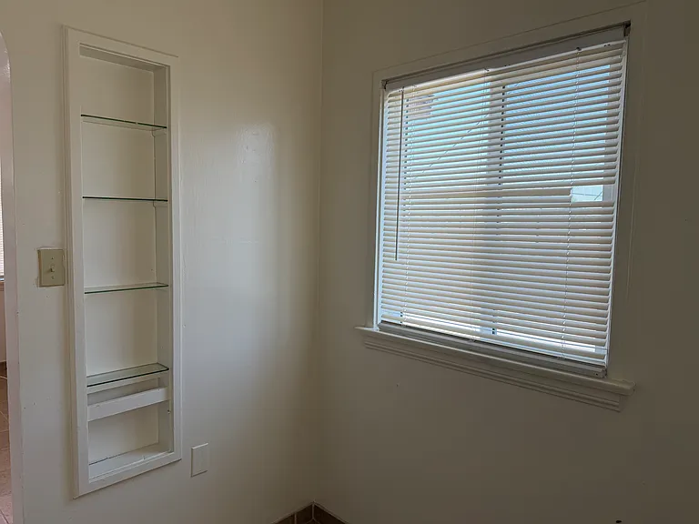 3476 Flower St #C — Photo 10