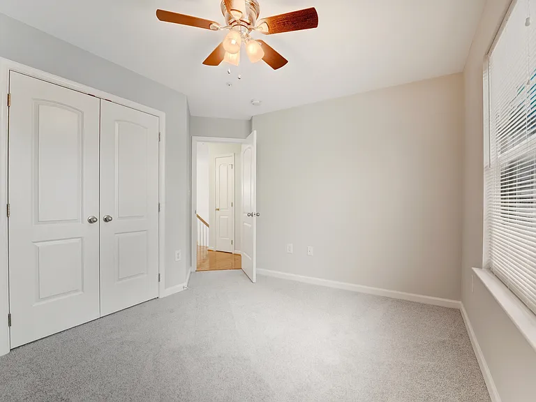609 Tebbston Dr — Photo 22