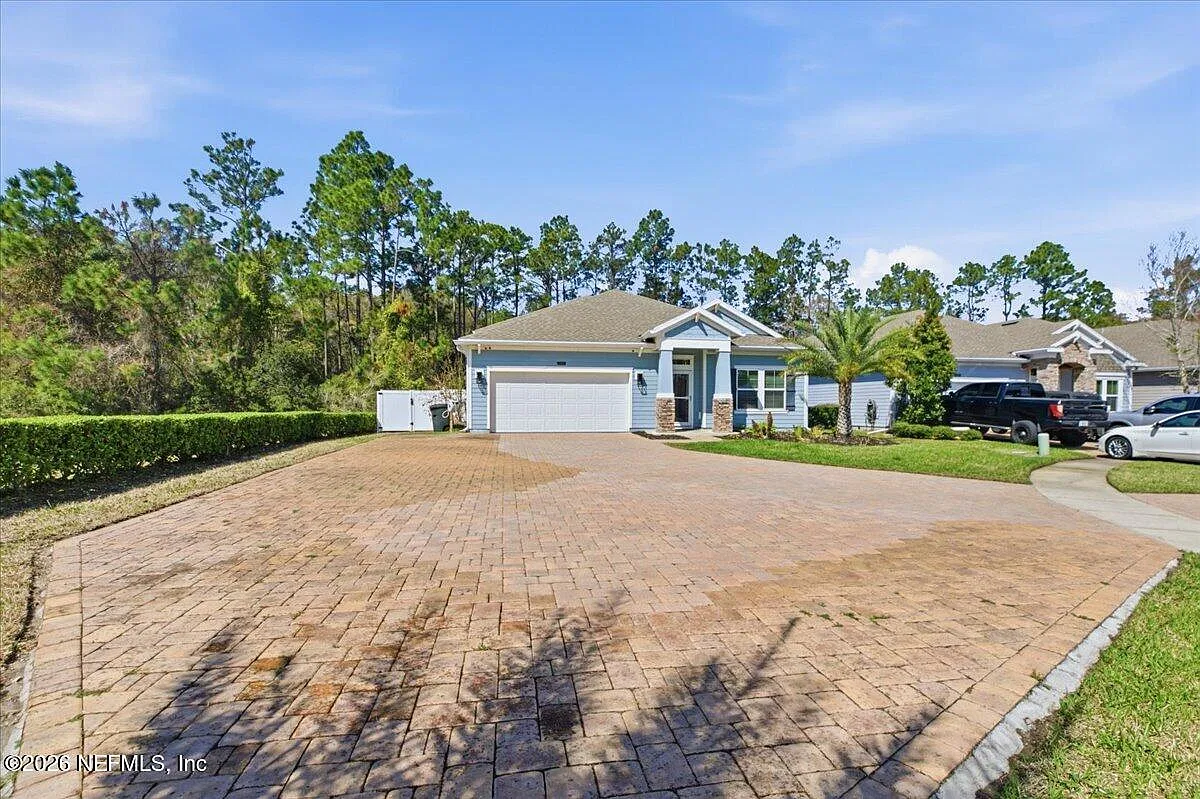 5 bed, 3.0 bath, 2660 sqft, $4,350 — Photo 2