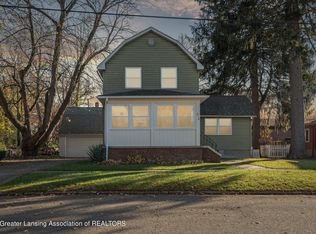 210 Holmes St, Eaton Rapids, MI
