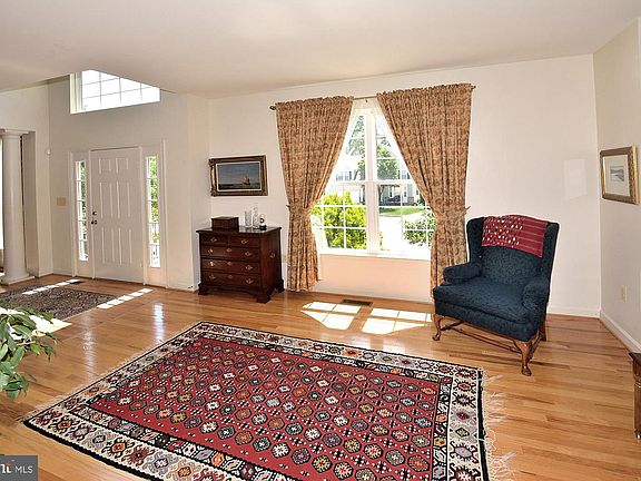 2nd image of 6704 Donegan Ct