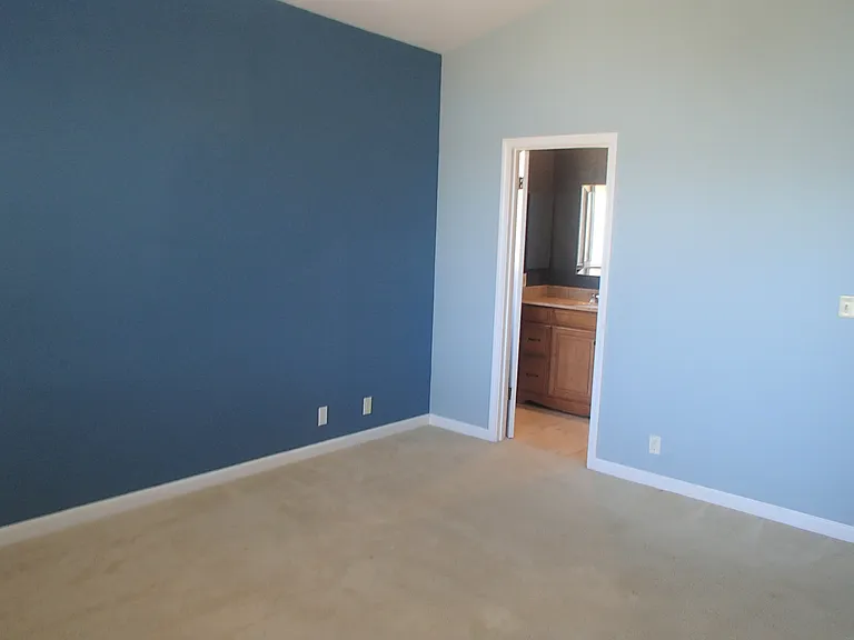 248 Seabury St — Photo 7