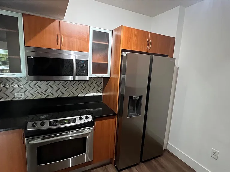 2775 NE 187th Ave #227 — Photo 10